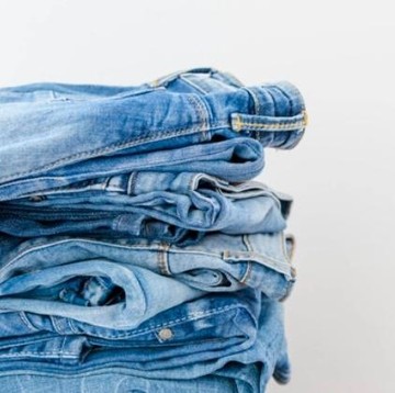 img-title Sering Pakai Celana Jeans, Benarkah Berdampak Buruk pada Kesehatan Vagina?