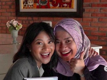 img-title Putri Ikke-Aldi Bragi Lulus hingga Koleksi Mewah Selebgram Dewi Biechu