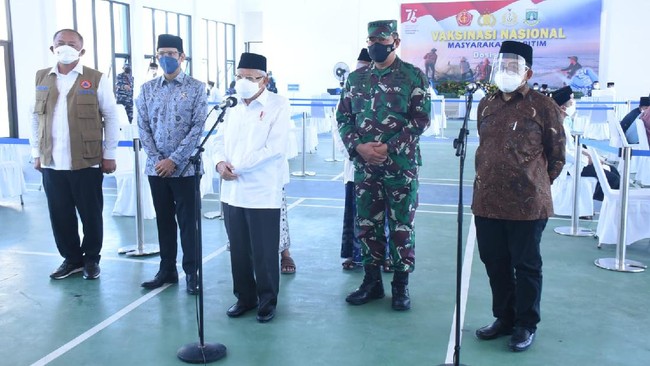 Wapres Ma'ruf Amin sempat keseleo lidah dengan menyebut KSAL Laksamana TNI Yudo Margono sebagai "Panglima".
