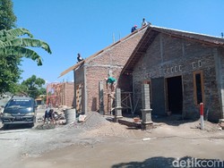 Miliarder Baru di Klaten Borong Mobil tapi Tabrak Pagar, Kok Bisa?