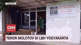 VIDEO: Teror Bom Molotov di LBH Yogyakarta