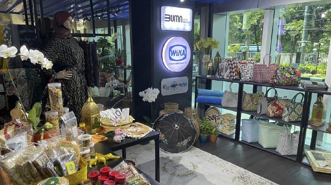 WIKA bahu-membahu bersama UMKM dalam WIKA Smart Block yang dihadirkan sebagai solusi atas perubahan perilaku konsumen dan peta kompetisi bisnis di masa pandemi.