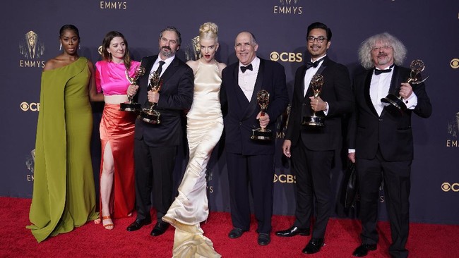 FOTO: Deretan Pesohor Pemenang Emmy Awards 2021