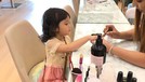 Genap berusia 4 tahun&comma; Bridgia Kalina putri Acha Septriasa dan Vicky Kharisma terlihat makin cantik&period; Yuk intip potretnya&excl;
