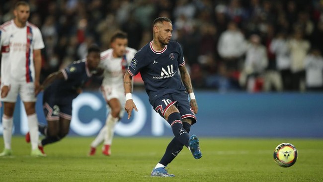 Bintang Paris Saint-Germain (PSG) Neymar menyindir Mark Zuckerberg setelah WhatsApp dan Facebook mengalami down sejak Senin (4/10).