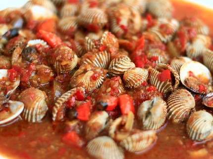 13 Resep Masakan Kerang Kupas Saus Tiram, Bumbu Rica & Beragam Bumbu