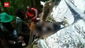 VIDEO: Momen Evakuasi Jenazah Kru Pesawat Rimbun Air PK-OTW