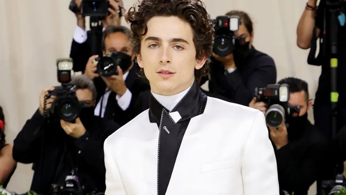 Kenalan dengan Timothee Chalamet, Aktor Muda Berbakat yang Sering Main di Film Bergengsi! Kenalan dengan Timothee Chalamet, Aktor Muda Berbakat yang Sering Main di Film Bergengsi!