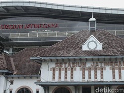 Ada Kunjungan Paus Fransiskus, Penumpang 8 KA Ini Bisa Naik dari Jatinegara