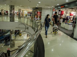 Jabodetabek Masuk PPKM Level 2, Ini Aturan Terbaru WFO hingga ke Mall
