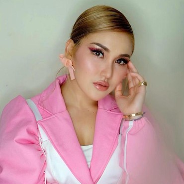 Imbas Anak Dilaporkan Ayu Ting Ting, Orang Tua KD Takut Keluar Rumah