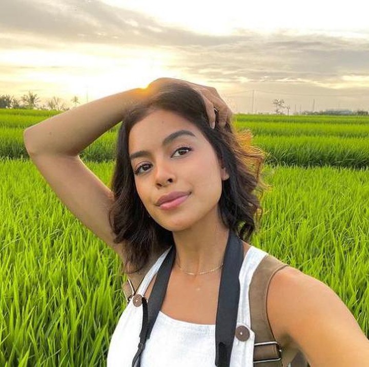 <p>Potret terbaru Eva Celia yang baru saja berulang tahun ke-29. Makin dewasa makin bersinar ya, Bunda? (Foto: Instagram @evacelia)</p>