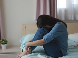 Letakkan Sepatu Sembarangan Hingga Bikin Cedera, Wanita Ini Dituntut Suaminya