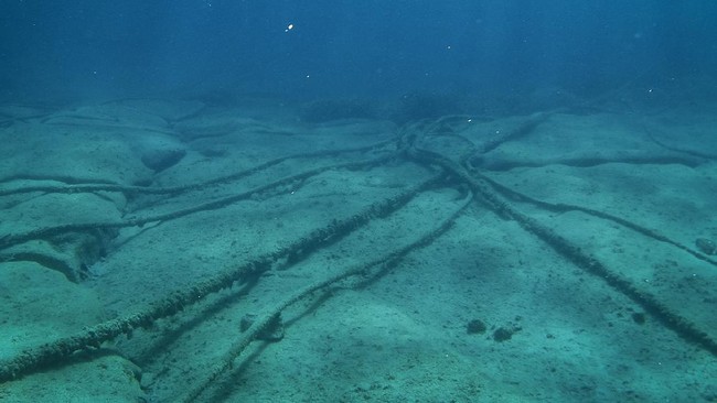 Jaringan IndiHome dan Telkomsel masih eror di hari ke-4 imbas kabel laut putus, ahli pun membeberkan soal kerumitan perbaikan kabel laut.