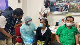 Sandiaga Yakin Vaksinasi Jadi Awal Kebangkitan Ekonomi Papua