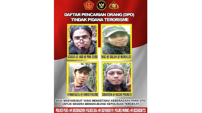 Polisi resmi merilis selebaran berisi wajah empat buron teroris Poso yang masih tersisa usai tewasnya Ali Kalora.