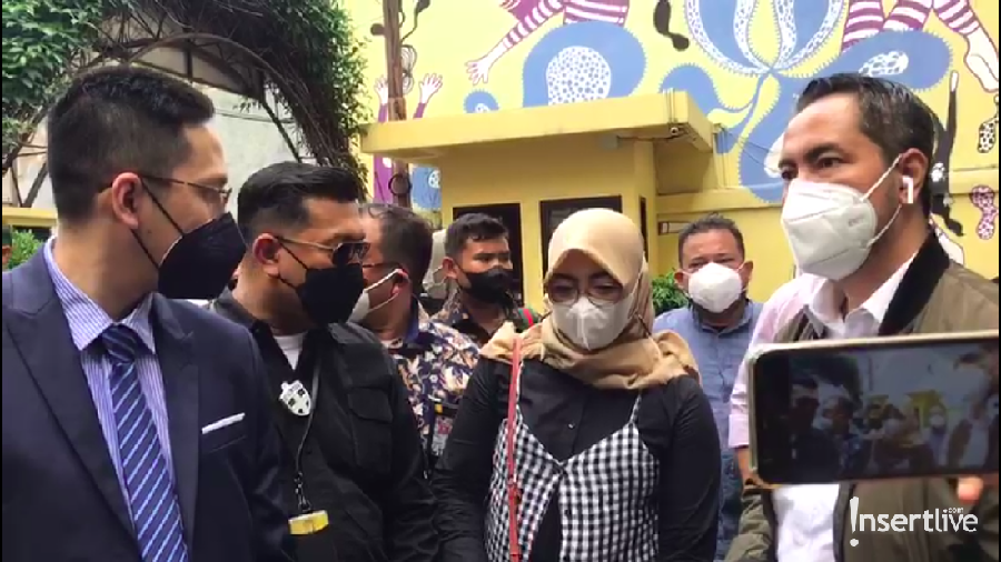Sunan Kalijaga dan Wanita S Sunan Kalijaga dan Wanita S