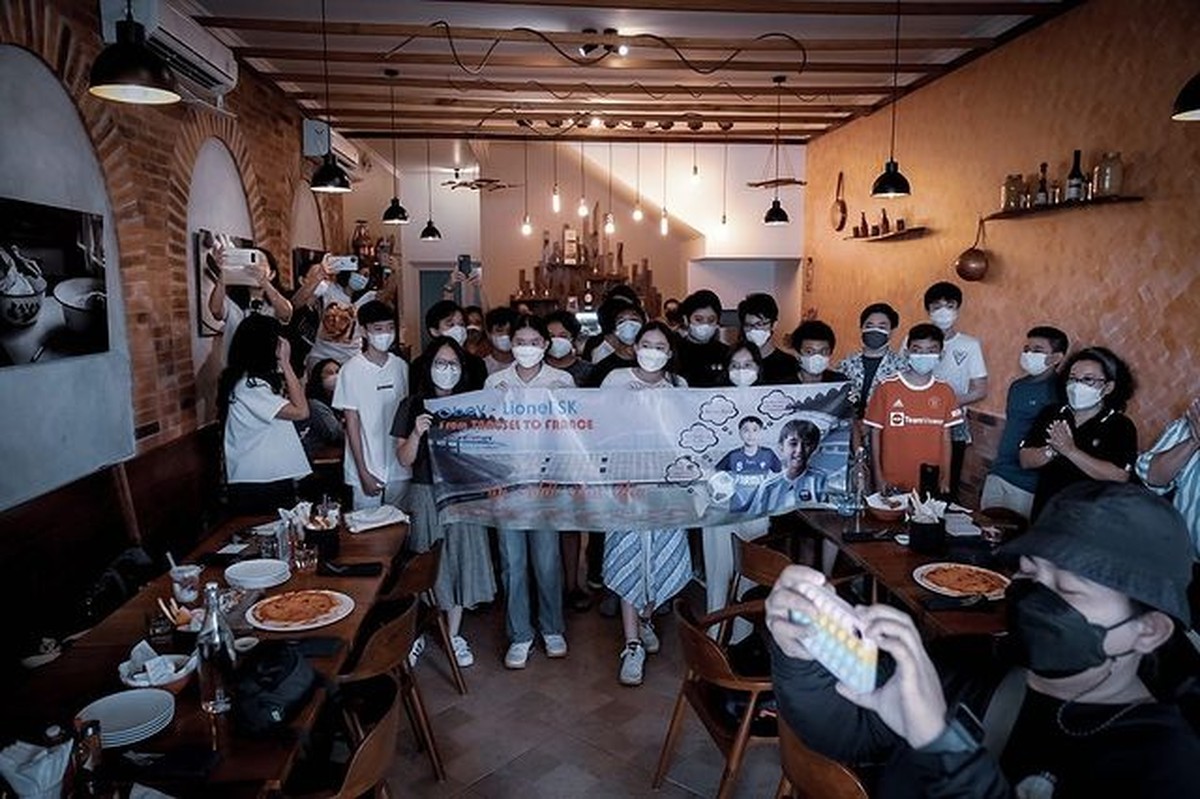 Farewell surprise Lionel Nathan putra sulung Donna Agnesia dan Darius dipenuhi tangis haru keluarga dan teman-teman&period; Yuk intip&excl;