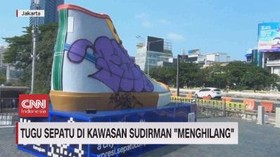 VIDEO: Tugu Sepatu di Kawasan Sudirman Menghilang