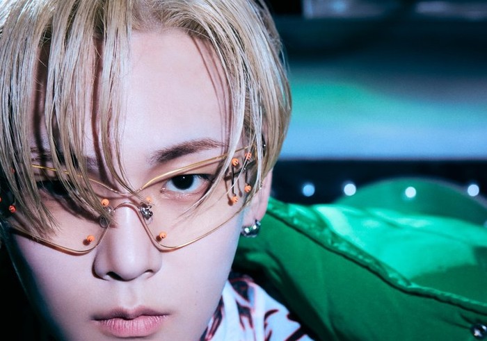 Bad Love sendiri akan dirilis pada tanggal Senin, (27/9) mendatang. Sebelum itu, Key juga akan menggelar konser online bertajuk KEY: Gorks in the Keyland pada Minggu, (26/9) nanti!/Foto: twitter.com/SHINee