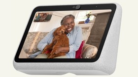 Facebook Rilis Tablet Buat Video Call Portal Go, Rp2,8 Juta