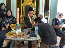 Pria Ngaku Raja di Pandeglang Dikenal Tertutup Tapi Dermawan