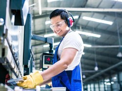 Begini Cara Geber Sektor Manufaktur yang Berdaya Saing Global