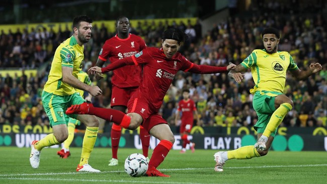 Liverpool menang 3-0 atas Norwich City dalam laga babak ketiga Piala Liga di Stadion Carrow Road, Rabu (22/9) dini hari waktu Indonesia.