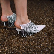 Nggak Mau Memakai Sepatu yang Itu-itu Saja? Berikut Sepatu Trendi yang Cocok dengan Style Apapun