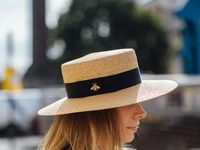 Tren Aksesori di Street Style London 