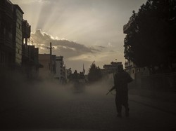 Puluhan Militan ISIS Ramai-ramai Menyerahkan Diri di Afghanistan