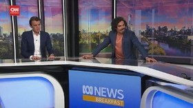 VIDEO: Momen Gempa Melbourne Saat 2 Anchor Baca Berita