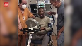 VIDEO: Pele Pamer Kondisi Usai Operasi Angkat Tumor