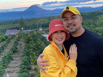 Annisa Trihapsari Canggung Akting Bareng Eks Suami, Ini Tanggapan Sultan Djorghi