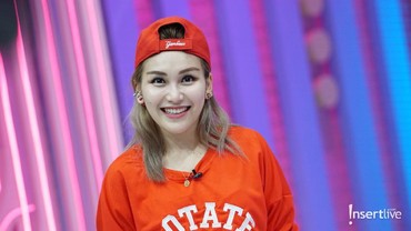img-title Ayu Ting Ting Kini Laporkan Akun Media Sosial KD