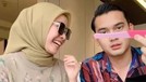 Ikbal Fauzi dan Novia Giana tengah berbahagia akan segera menjadi orang tua&period; Yuk intip kejutan romantis saat ia umumkan kehamilan&excl;