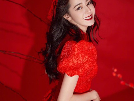 5 Fakta Dilraba Dilmurat, Aktris Cantik & Berprestasi Lulusan Sekolah Seni
