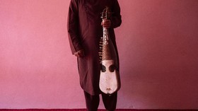 FOTO: Sunyi Alunan Musik di Afghanistan Tersandera Taliban