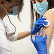 Para Ahli Lakukan Penelitian, Benarkah Vaksin Pfizer Paling Manjur untuk Covid-19?