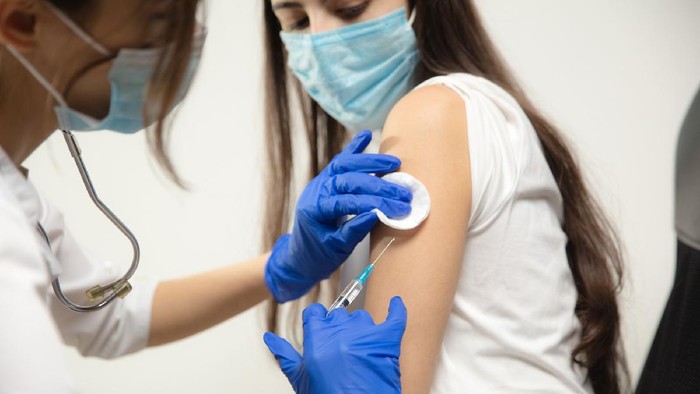 Para Ahli Lakukan Penelitian, Benarkah Vaksin Pfizer Paling Manjur untuk Covid-19?