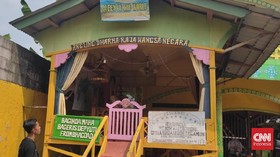 'Sultan' Angling Dharma Disebut Himpun Dana dari Pendoa