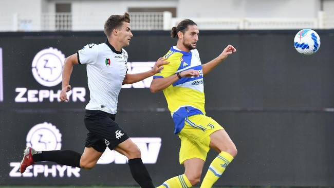 Juventus menang 3-2 atas Spezia dalam lanjutan Liga Italia di Stadion Alberto Picco, La Spezia, Rabu (22/9) malam waktu Indonesia.