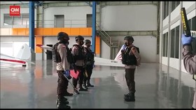 VIDEO: Polisi Sterilisasi Venue Terbang Layang PON XX