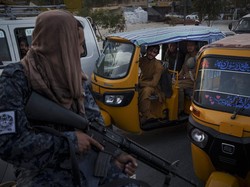 AS Bebaskan Anggota Taliban, Ditukar dengan 2 Warganya yang Ditahan