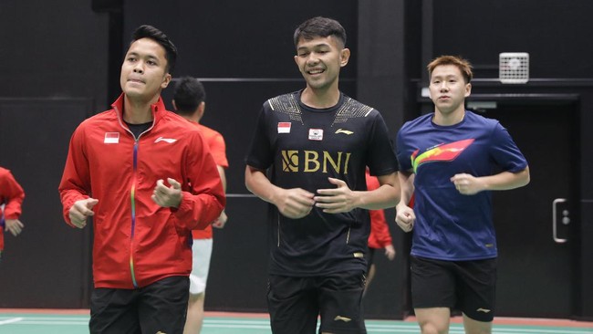 Indonesia sudah memastikan lolos ke perempat final Piala Sudirman 2021. Berikut daftar empat negara yang lolos ke babak delapan besar.