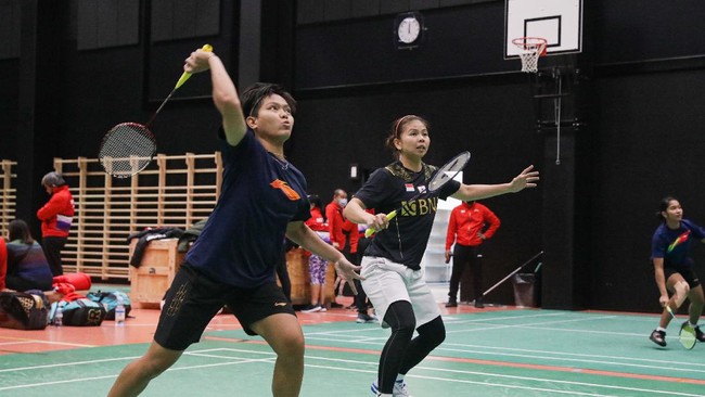 Indonesia akan menghadapi Rusia pada pertandingan pertama Piala Sudirman 2021 di Energia Areena, Minggu (26/9).