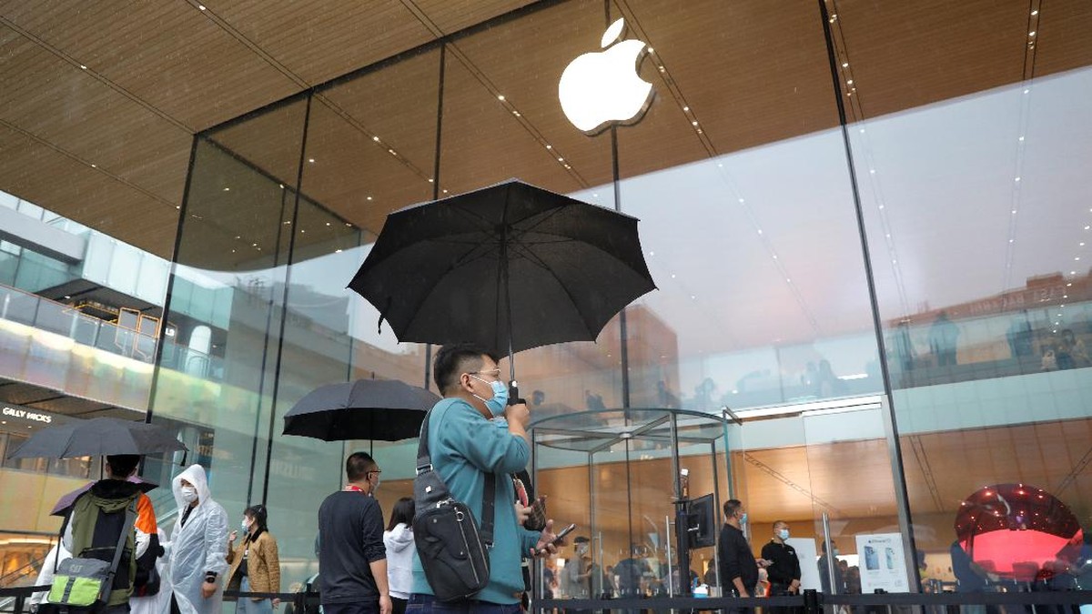 FOTO: China Kepincut iPhone 13