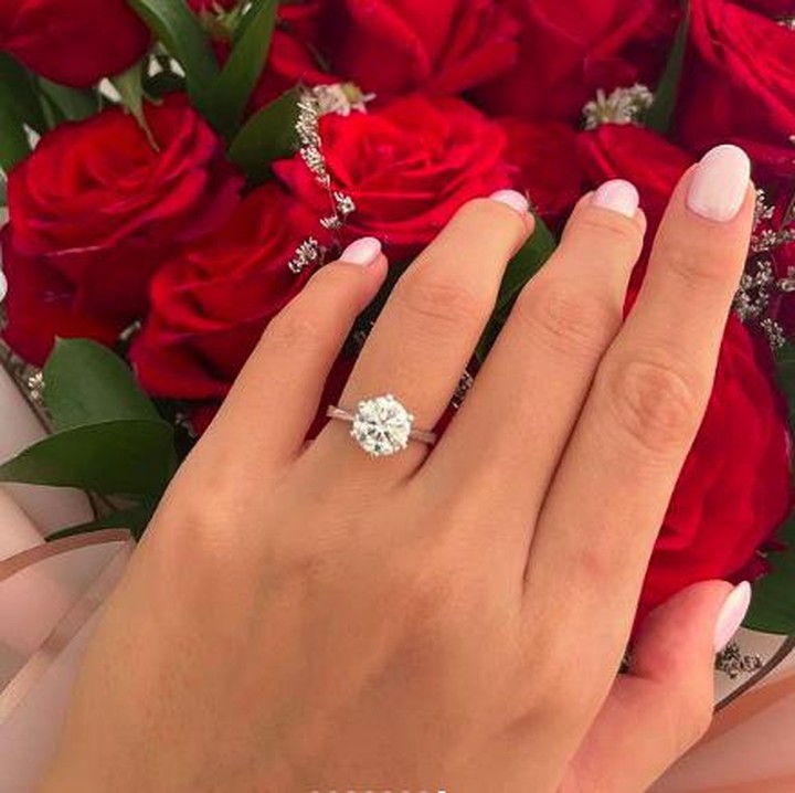 <p>Dalam postingan yang sama, Jessica Iskandar juga ungkap betapa dirinya amat mencintai Vincent. "I love you, Vincent Verhaag! You really made me believe in love again! Thank you for everything. Aku berharap Tuhan membalasnya dengan berjuta kebahagiaan untukmu!" tuturnya. (Foto: Instagram Jessica Iskandar)</p>