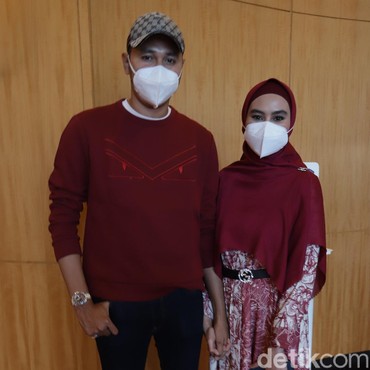 Pakaian Jadi Hitam Semua usai Pakai Cadar, Kartika Putri: Hisabku Berkurang