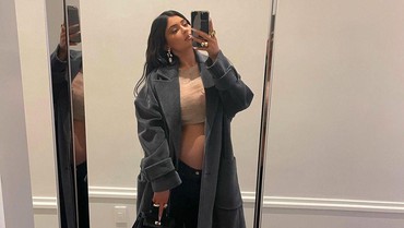 img-title Teka-teki Dugaan Kylie Jenner Lahirkan Anak Kedua